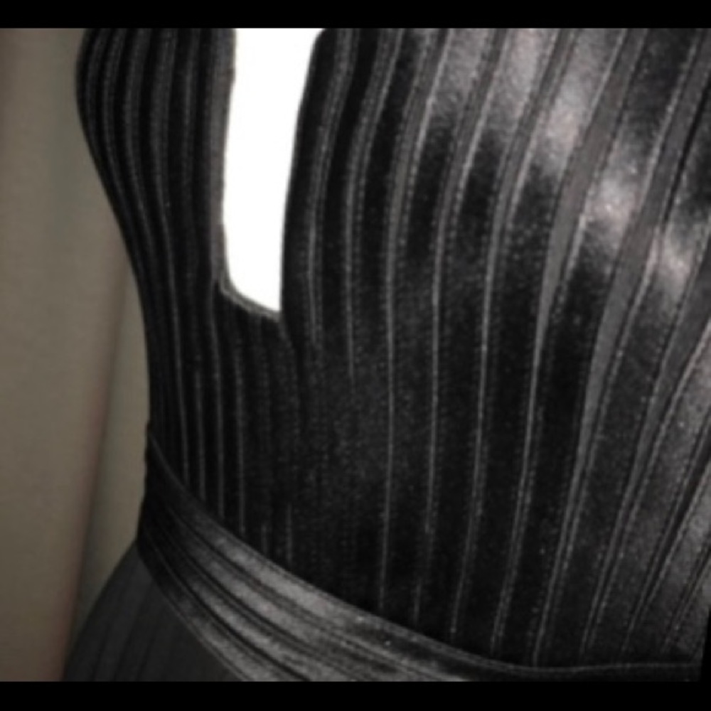 🌟NWT! BCBGMaxAzria Strapless Dress - Picture 6 of 10